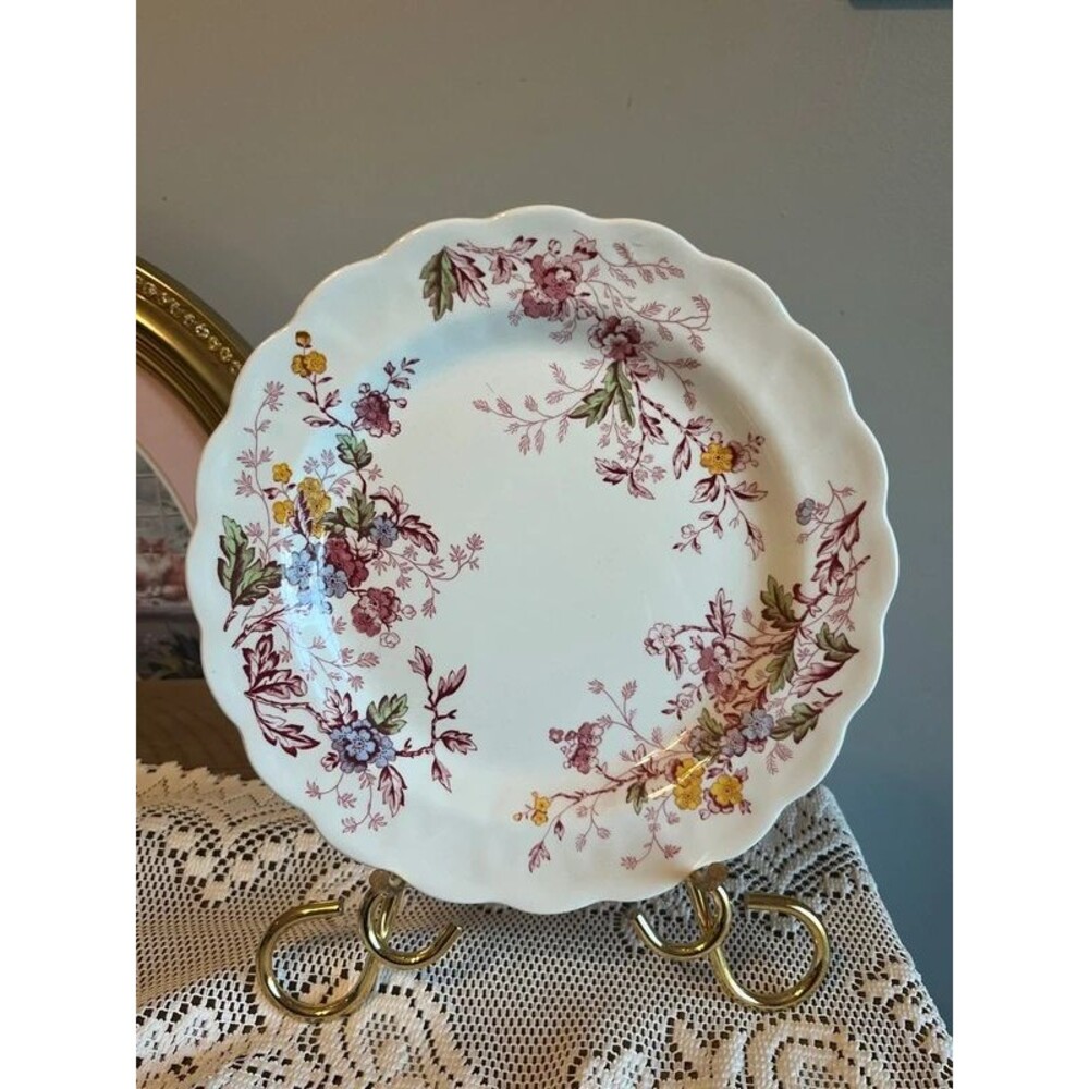 vintage Ridgway Ironstone Staffordshire "English Garden" dinner plate
